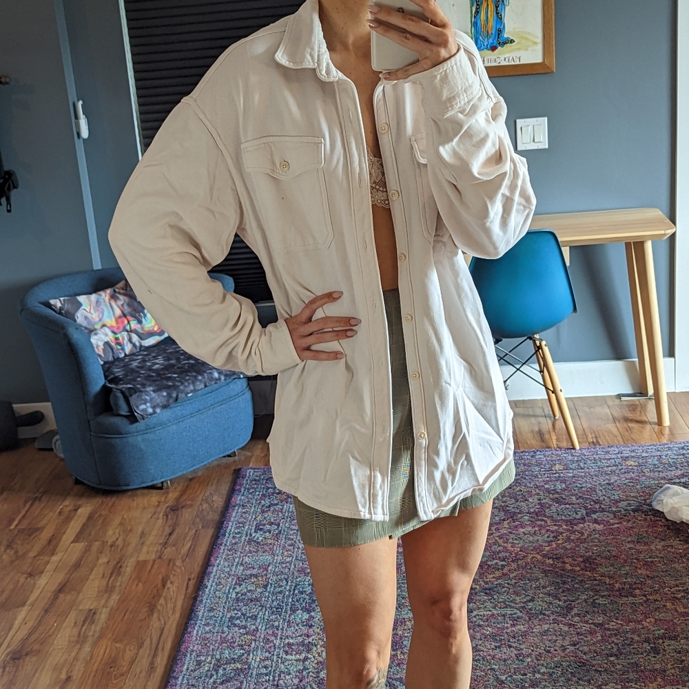American Eagle oversized fleece shirt